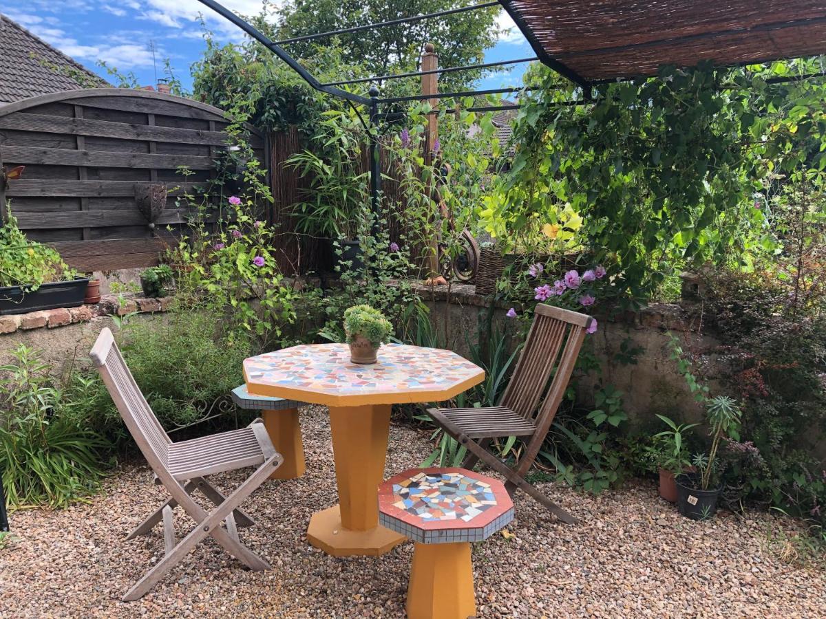 Appartement Saint-Antoine Toulon-sur-Arroux エクステリア 写真